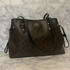 ✨Coach✨ Drawstring Purse